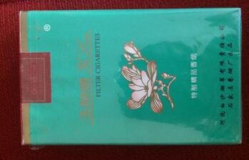 粗支带爆珠香烟纯白
